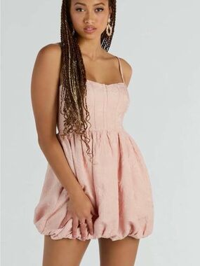 New Windsor Dress